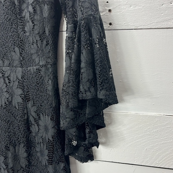 Lulus Allure Em In Black Lace Flounce Sleeve Dress Size Medium - Picture 4 of 7